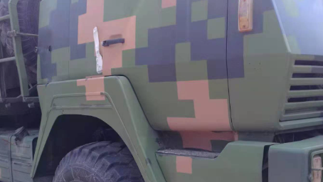 石嘴山本服务专注外墙迷彩涂装